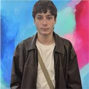 Profesor de Filosofía, Historia, Geografía apto para todas las edades. Apto también para niveles más bajos de otras asignaturas.